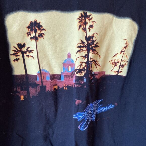 Eagles Hotel California 2015 Concert Tour T-Shirt  Size 2XL - Picture 3 of 9